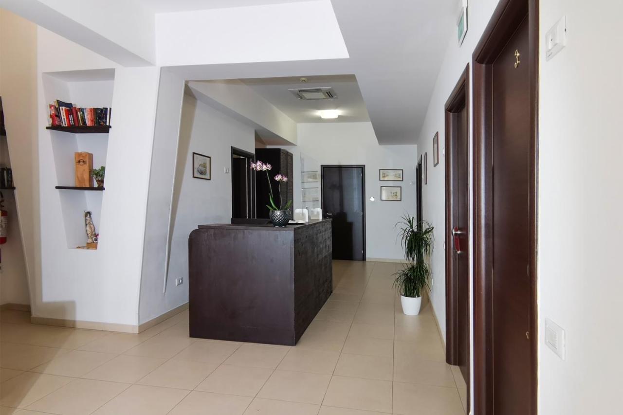 Hotel Poetto Cagliari Luaran gambar