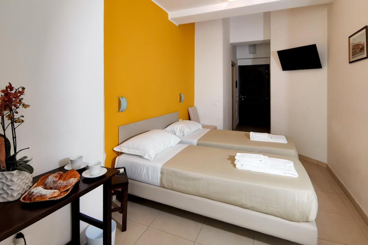 Hotel Poetto Cagliari Luaran gambar